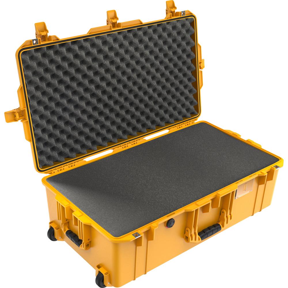 Pelican 1615AirWF Estuche Duro con Ruedas y Espuma Personalizable (Amarillo) - Ligero, Imp