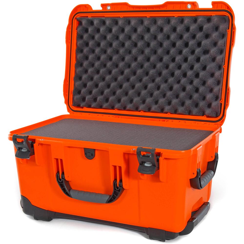 Nanuk 938 Caja Dura con Ruedas y Espuma (Naranja, 51.1L) - Impermeable, Sistema de Cierre