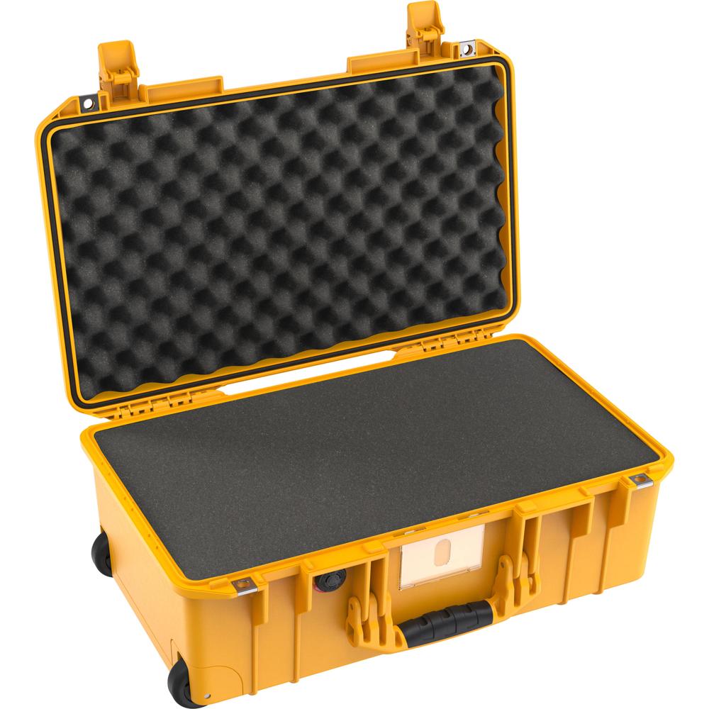 Pelican 1535AirWF Maleta Dura con Ruedas y Espuma Personalizable (Amarillo) - Ligera, Impe
