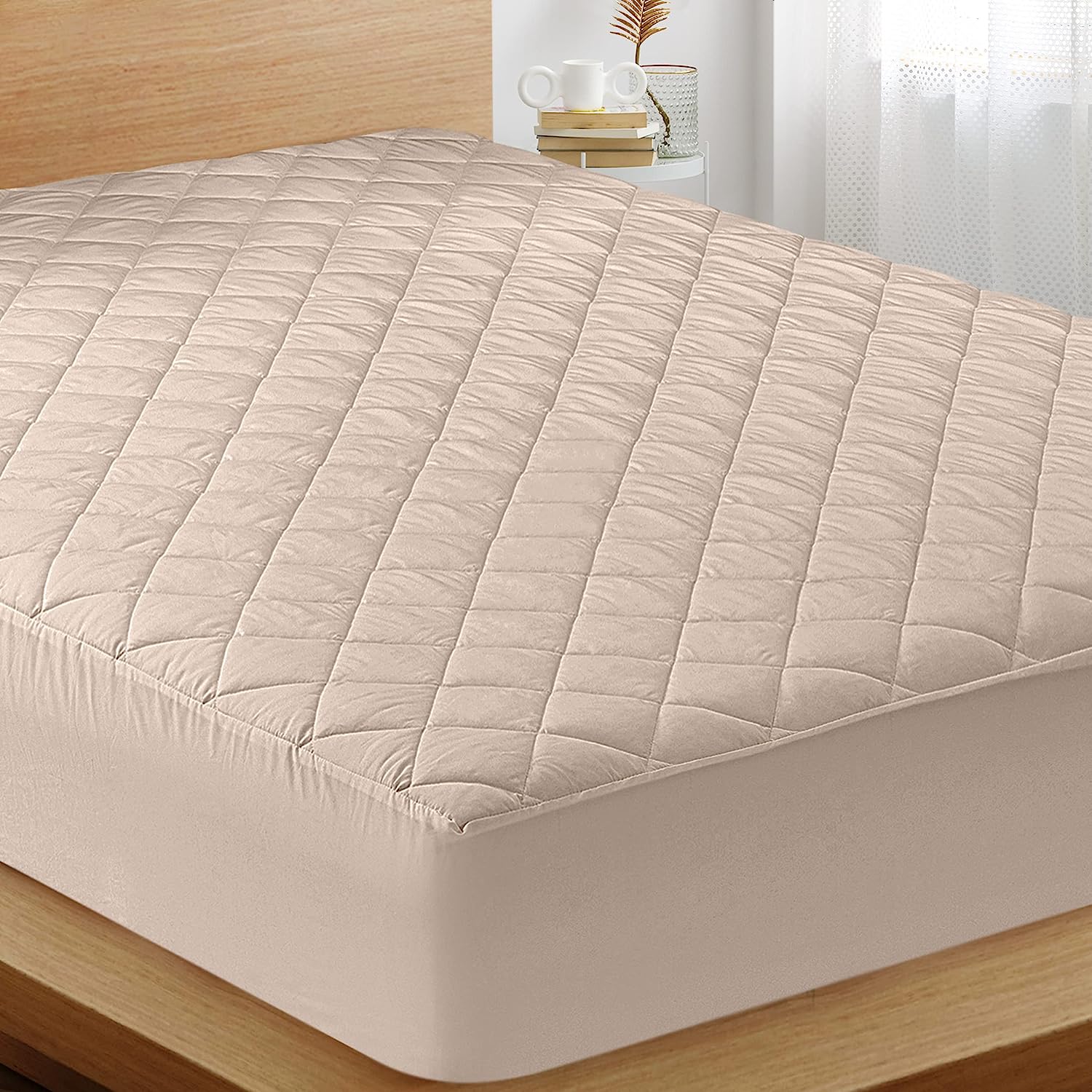 Protector De Colchon Con Liga Queen Interiotex 144 Hilos Cocos Beige Claro
