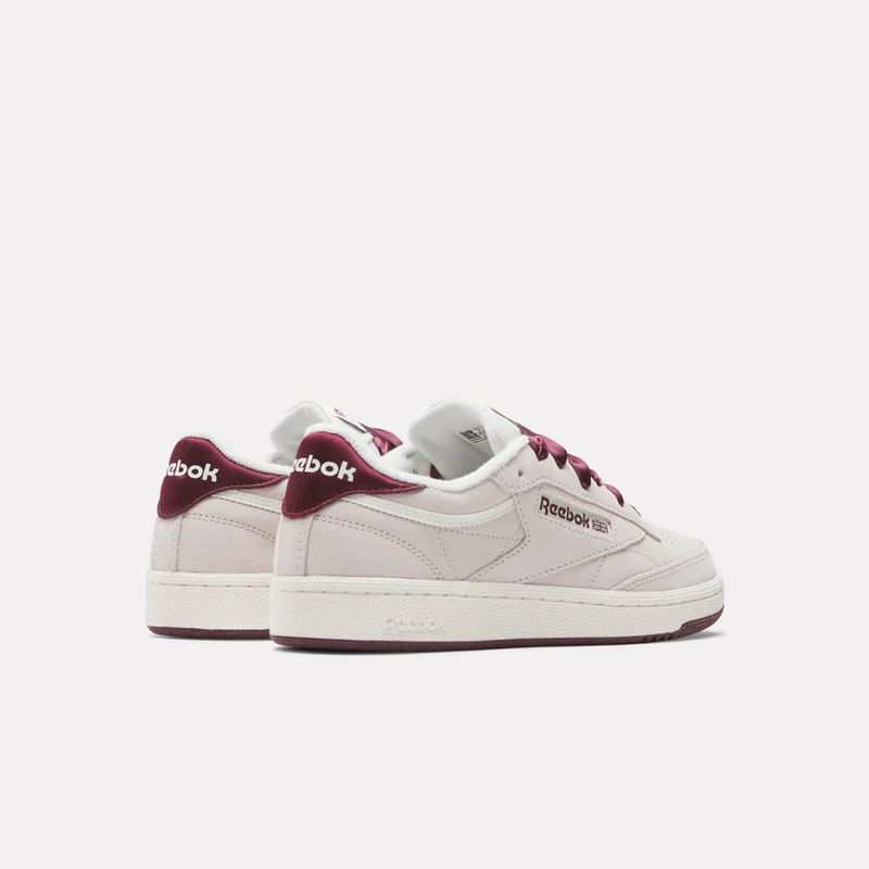 Reebok Club C 85 Urbana Lila