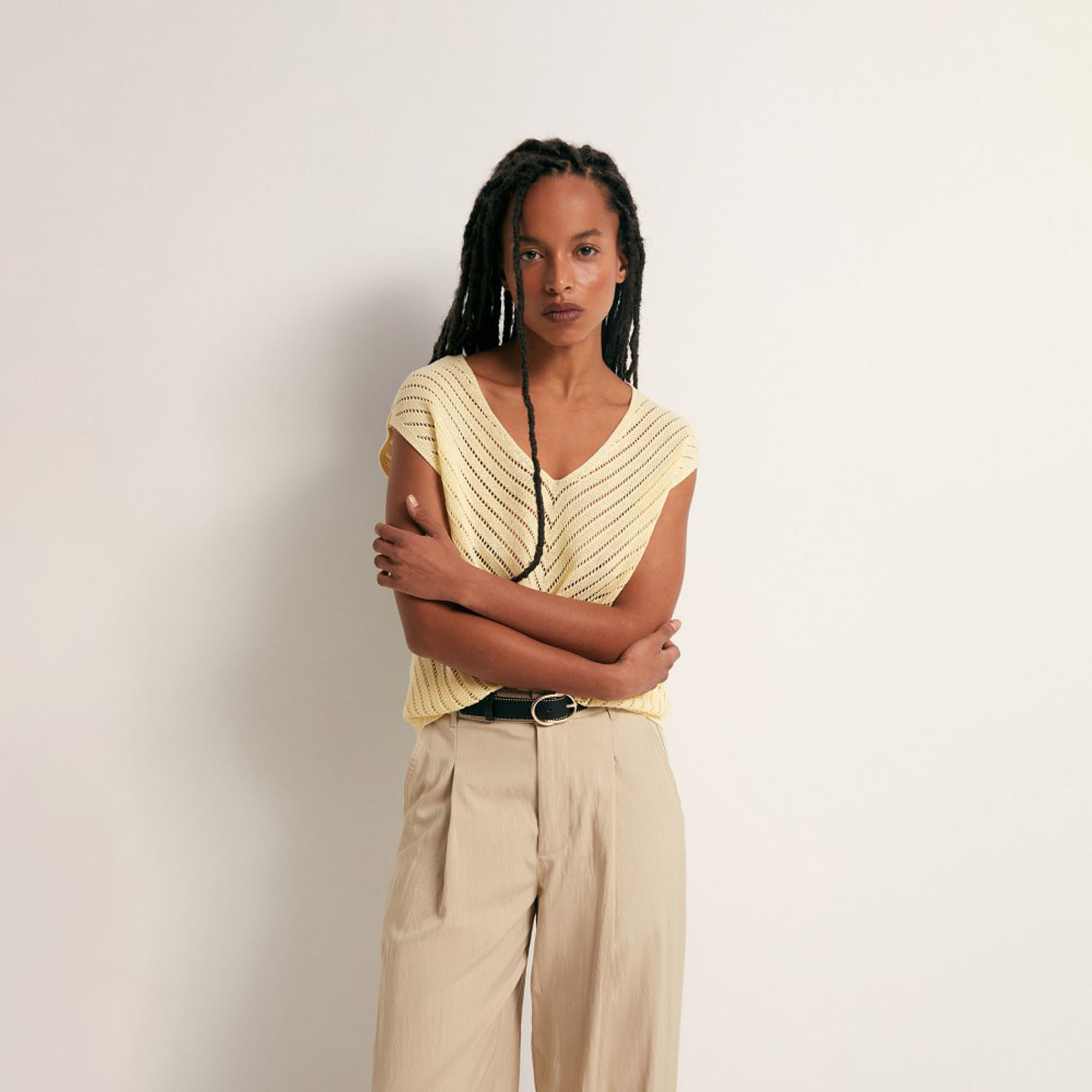 Top Cuello Pico Mujer Sfera Calado Amarillo M