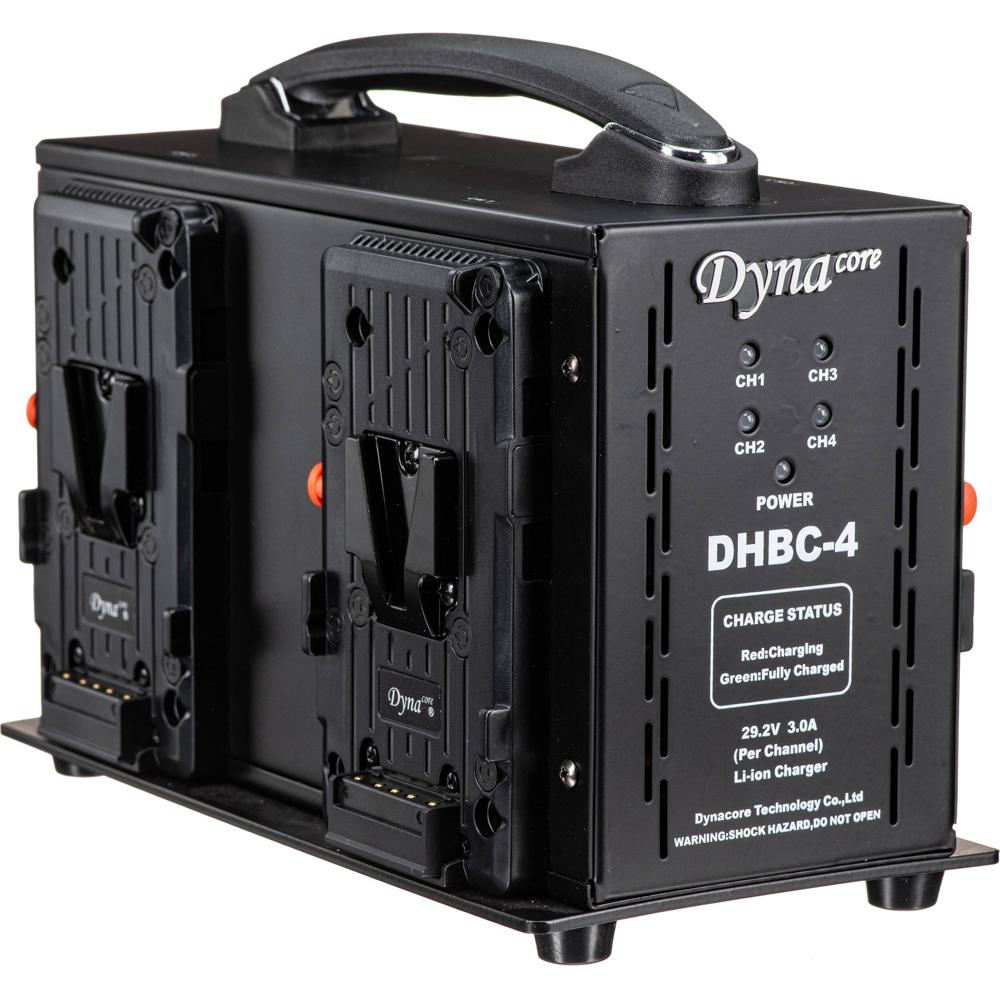 Dynacore DHBC-4 Cargador Cuádruple Portátil 26V V-Mount con Manija y Pies de Goma