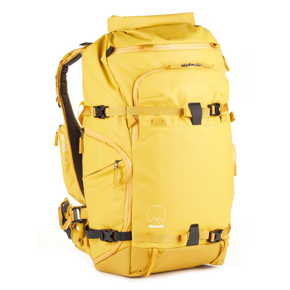 Shimoda Designs Mochila Action X40 V2 Amarilla 40L con Acceso Expandible y Compartimentos