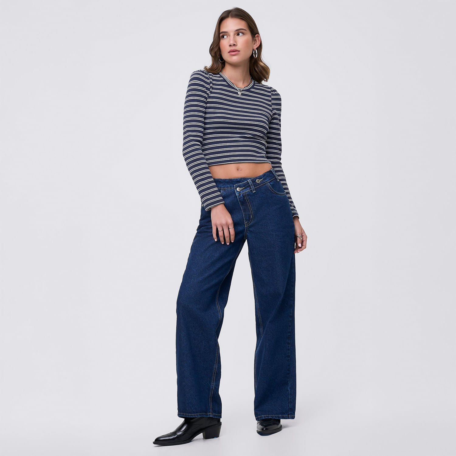 Jean Mujer Boton Hypnotic Straight Azul Electrico 26