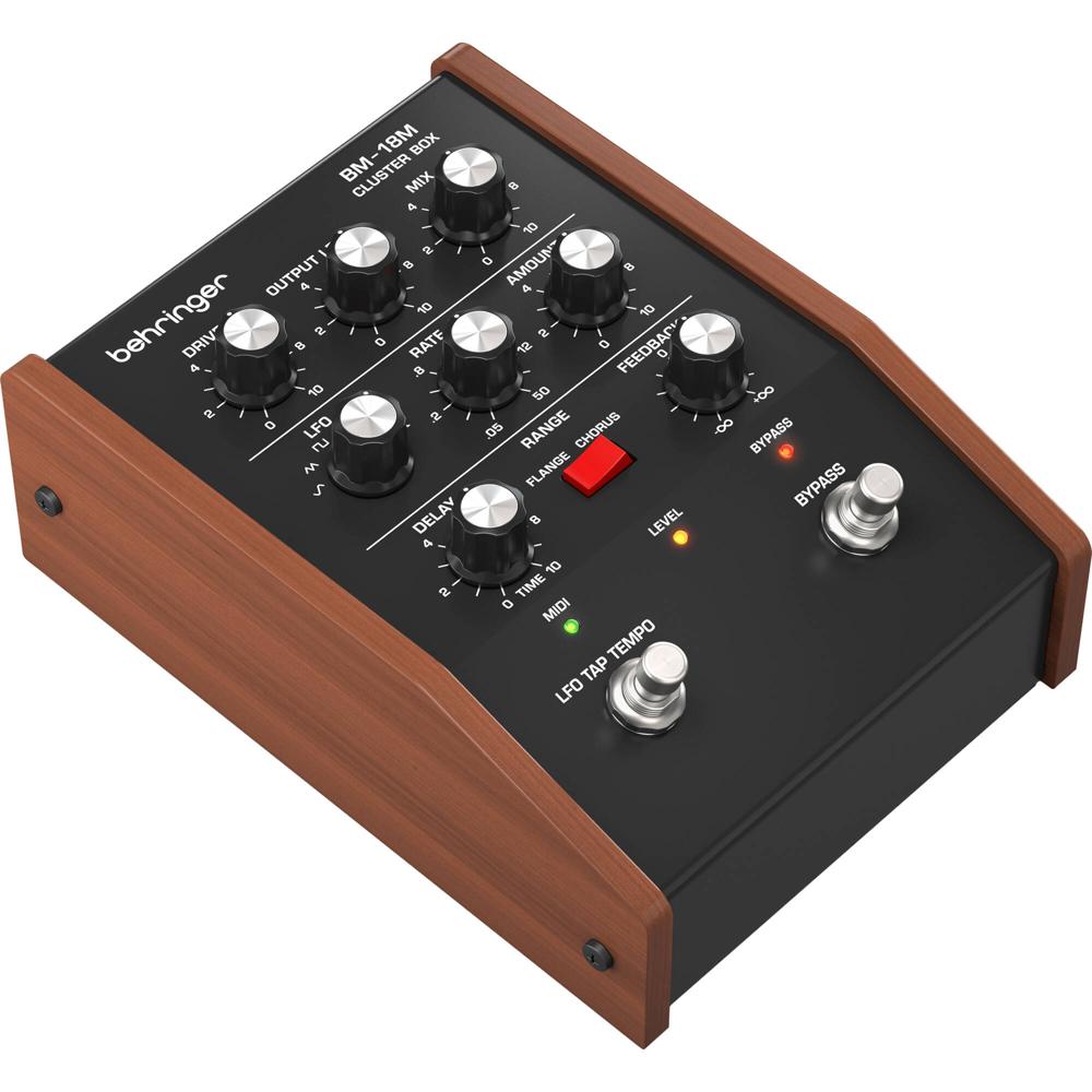 Behringer Pedal de Modulación BM-18M Cluster Box Analog - Chorus y Flanger - LFO de 6 Form