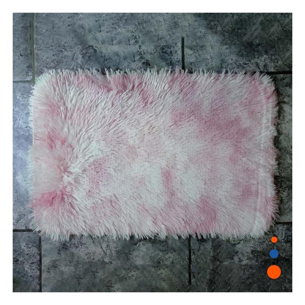Alfombra Rectangular de Textura Peluche Rosado y Blanco con Dimensiones 40x60cm