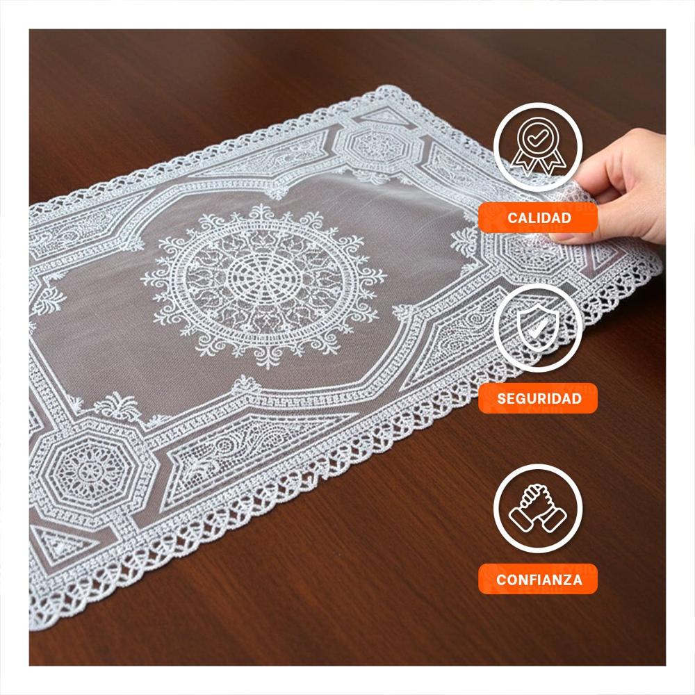 Mantel Rectangular Plateado con Encaje Mandala para Mesa Elegante