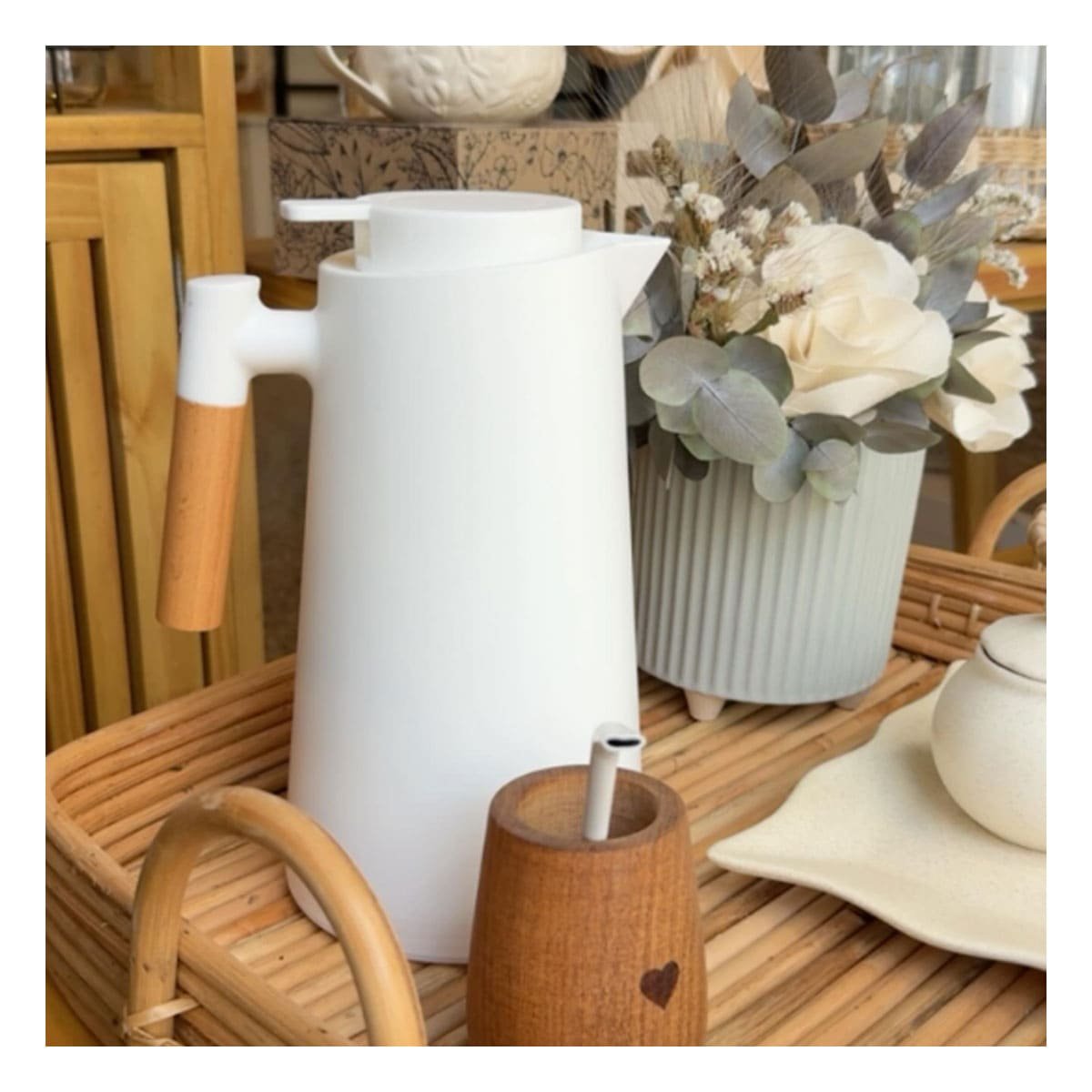 contenedor Termo 1L Color Blanco con Mango de Madera Resistente para Uso Diario Y notas