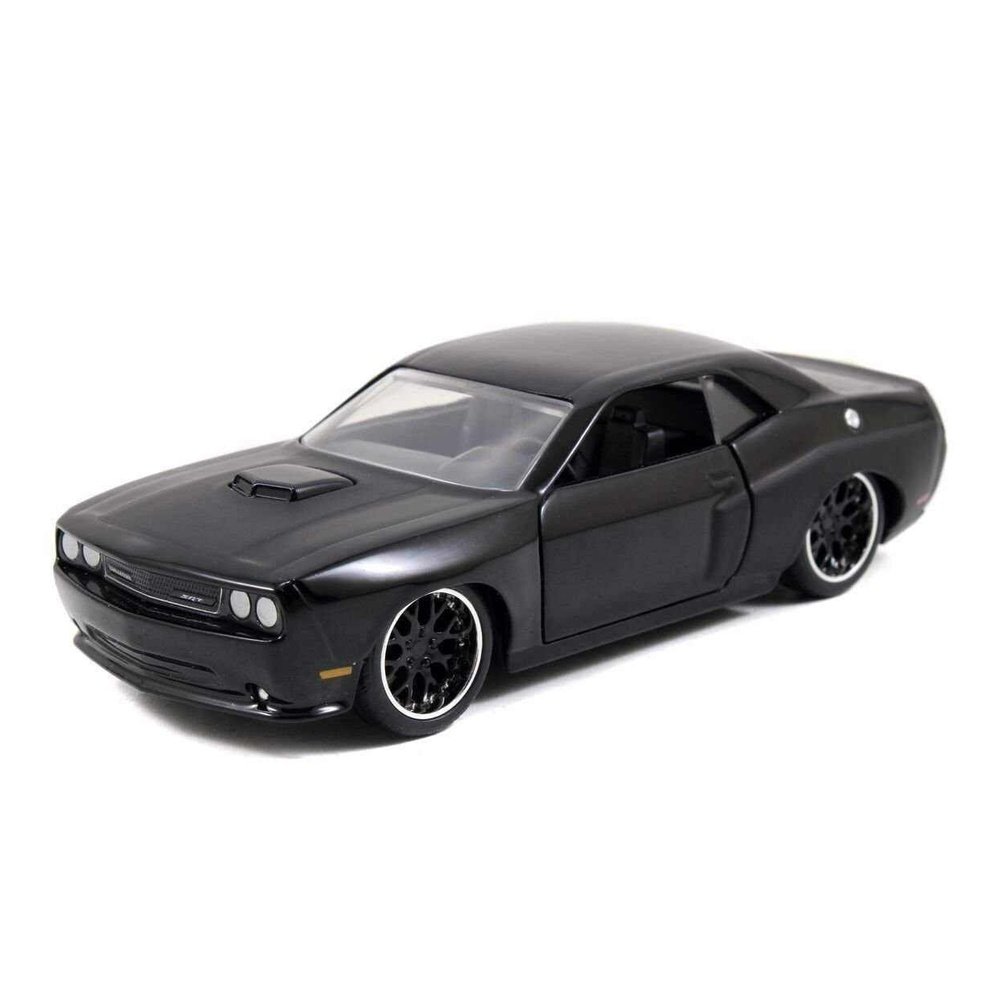 Fast and Furious - Dom's Dodge Challenger SRT8 1-32