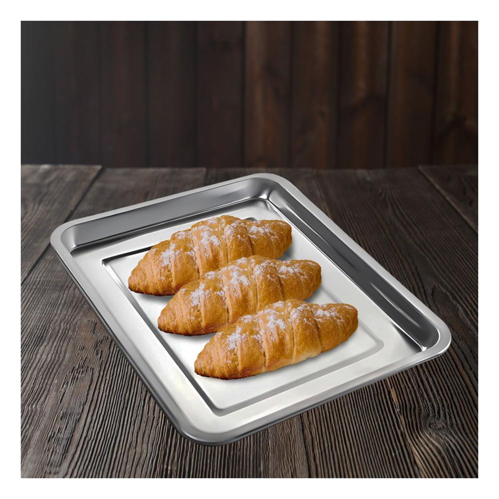 Bandeja metalica rectangular de acero plateado para cocina y hogar elegante