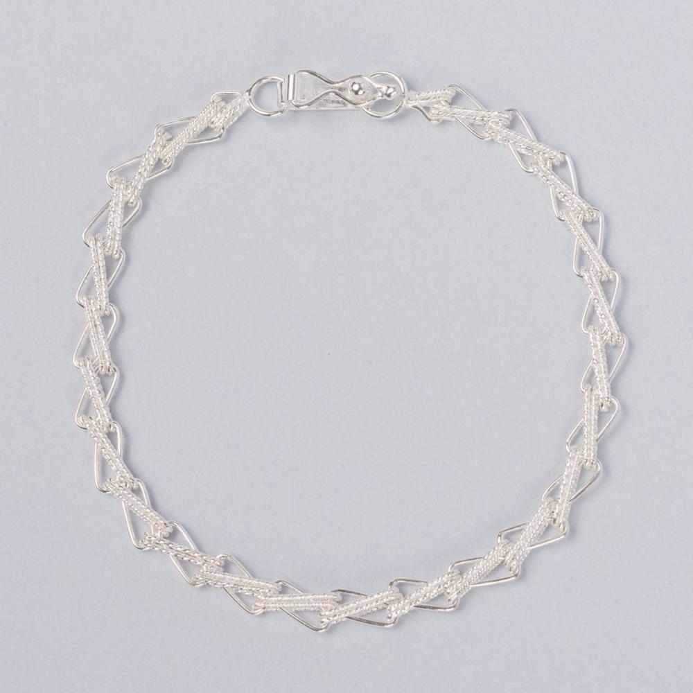 PULSERA DE PLATA TIPO ESLABON CON DISEÑO 19CM
