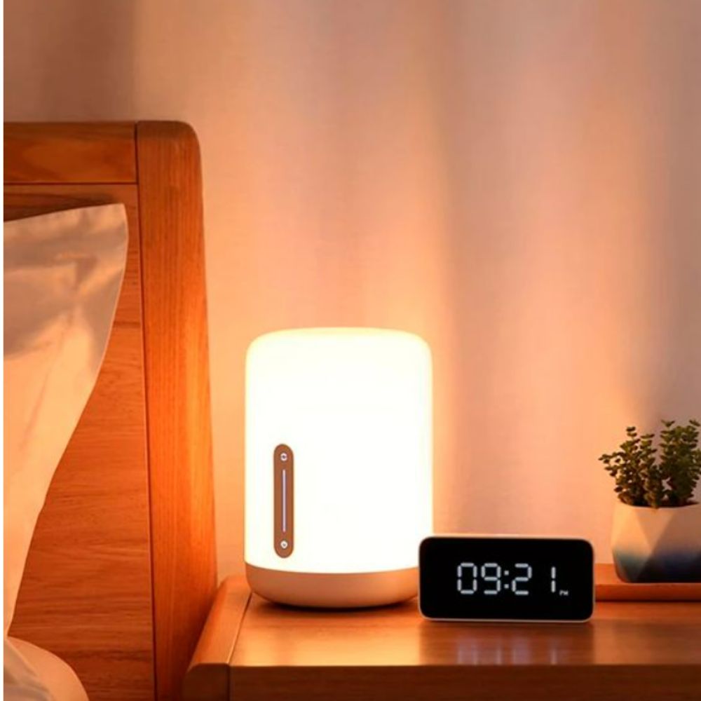Xiaomi Mi Bedside Lamp 2 Lámpara Inteligente Ilumina tus espacios