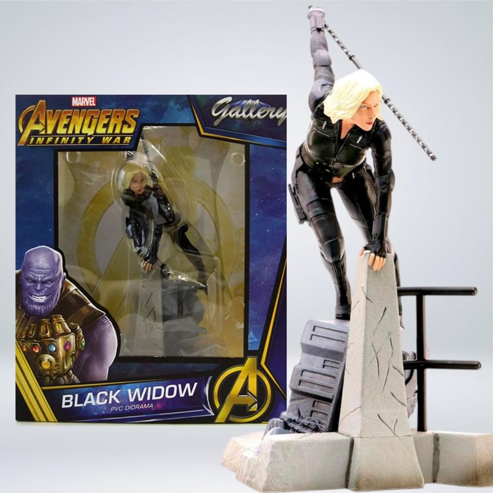 FIGURA MARVEL GALLERY BLACK WIDOW PVC DIORAMA - VIUDA NEGRA