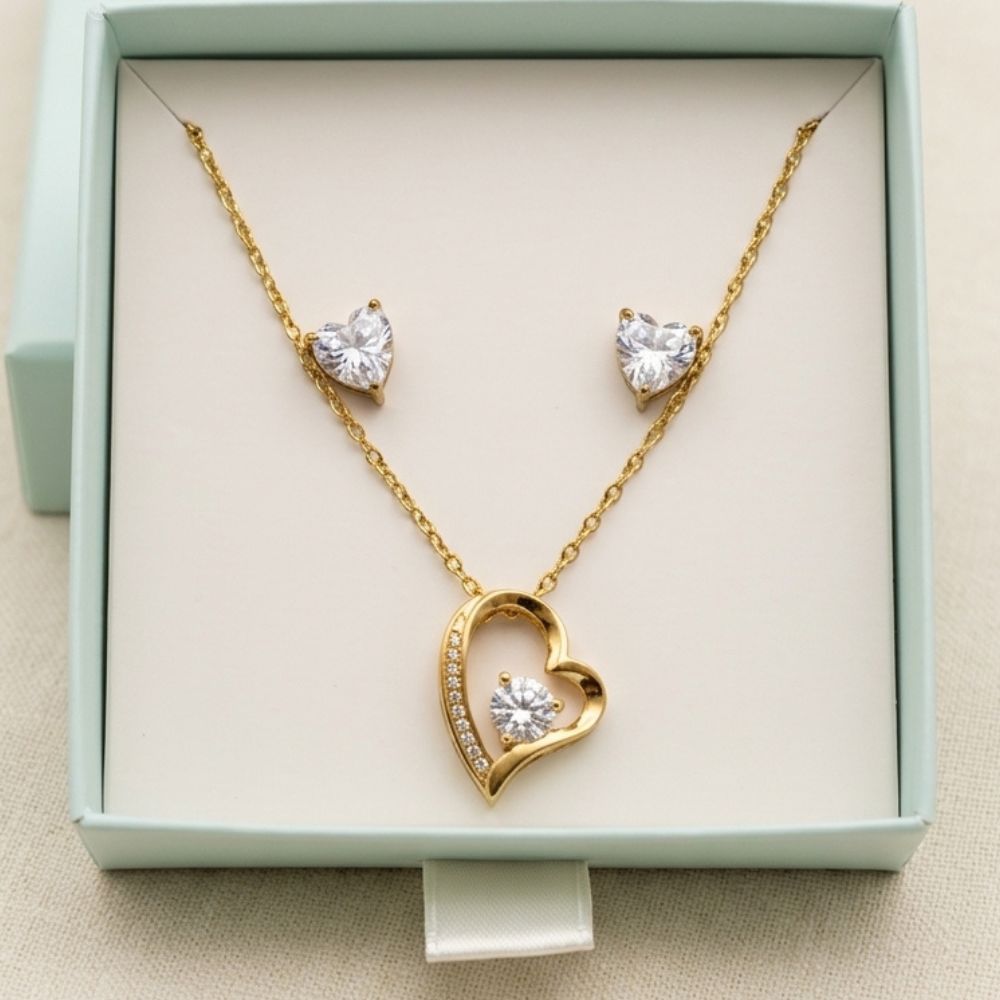 Pack de Collar de Corazón y Aretes de Corazón de Circón