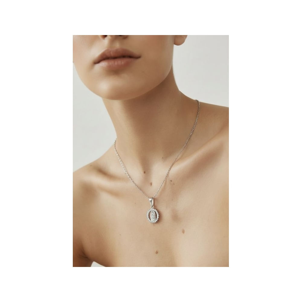 CARLA JOYERÍA - Cadena con dije Virgen en plata 925 y circones