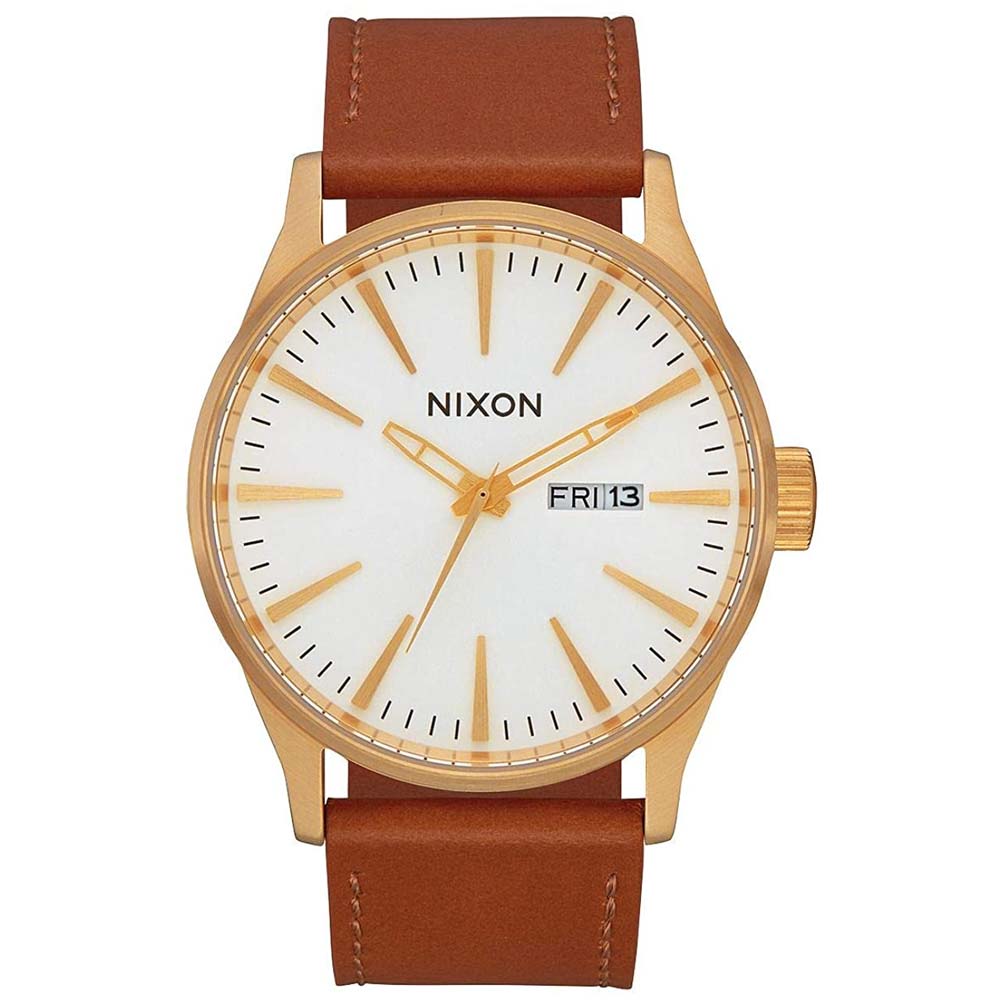 Reloj Nixon Sentry A1052621 Fecha Acero Inoxidfable Dorado Correa de Cuero Marrón