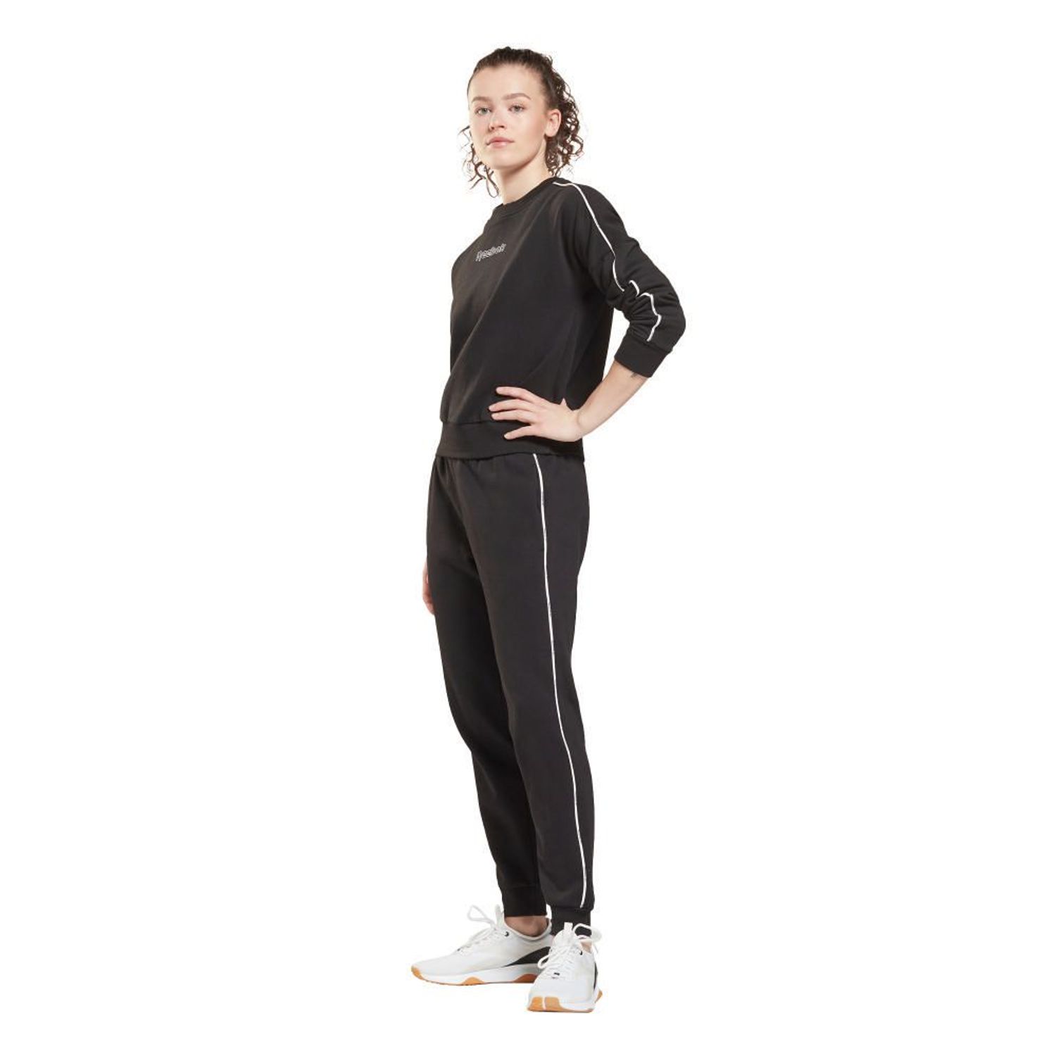 buzos deportivos mujer reebok