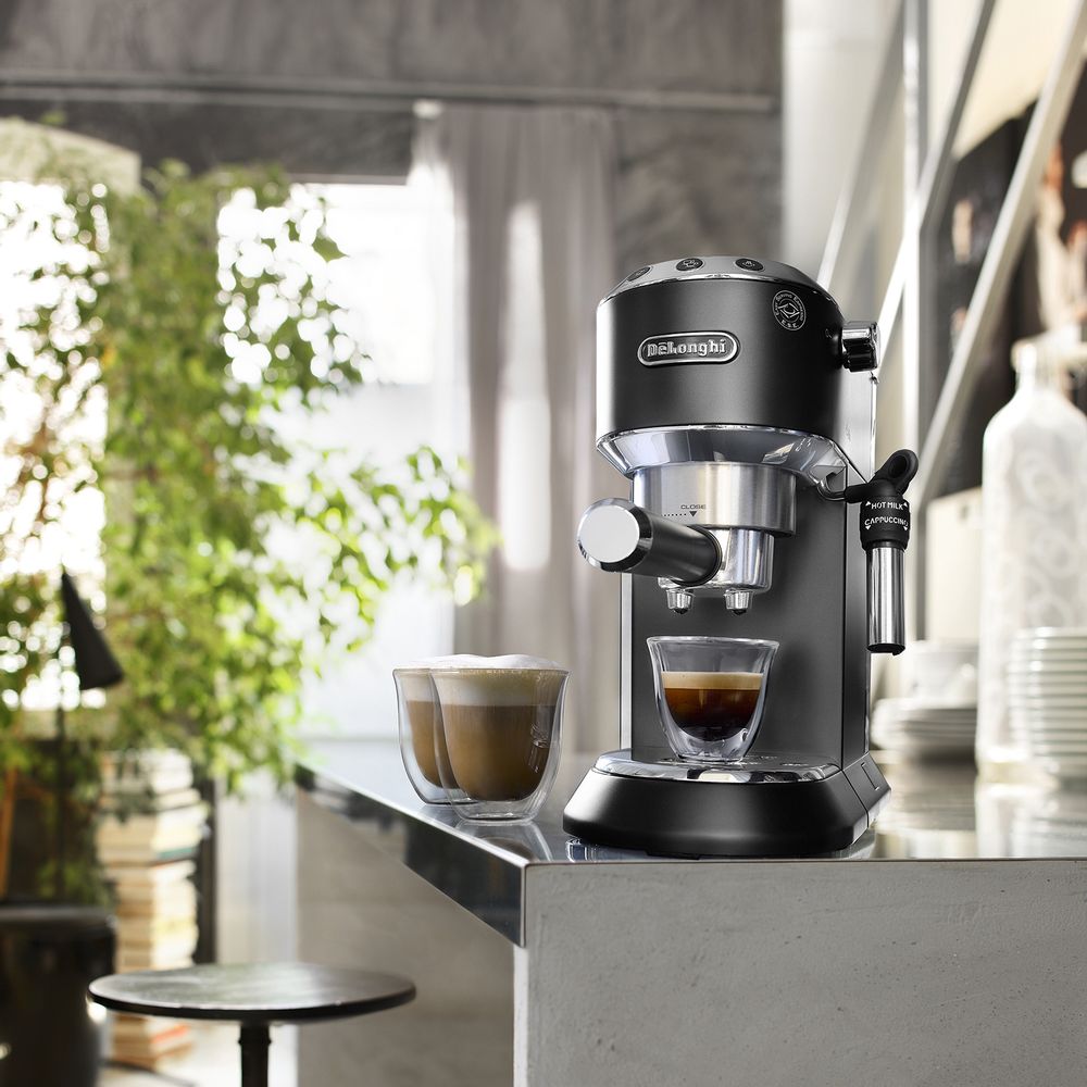 Cafetera Dedica Delonghi Ec685.Bk 2 Tazas Roja | Oechsle - Oechsle