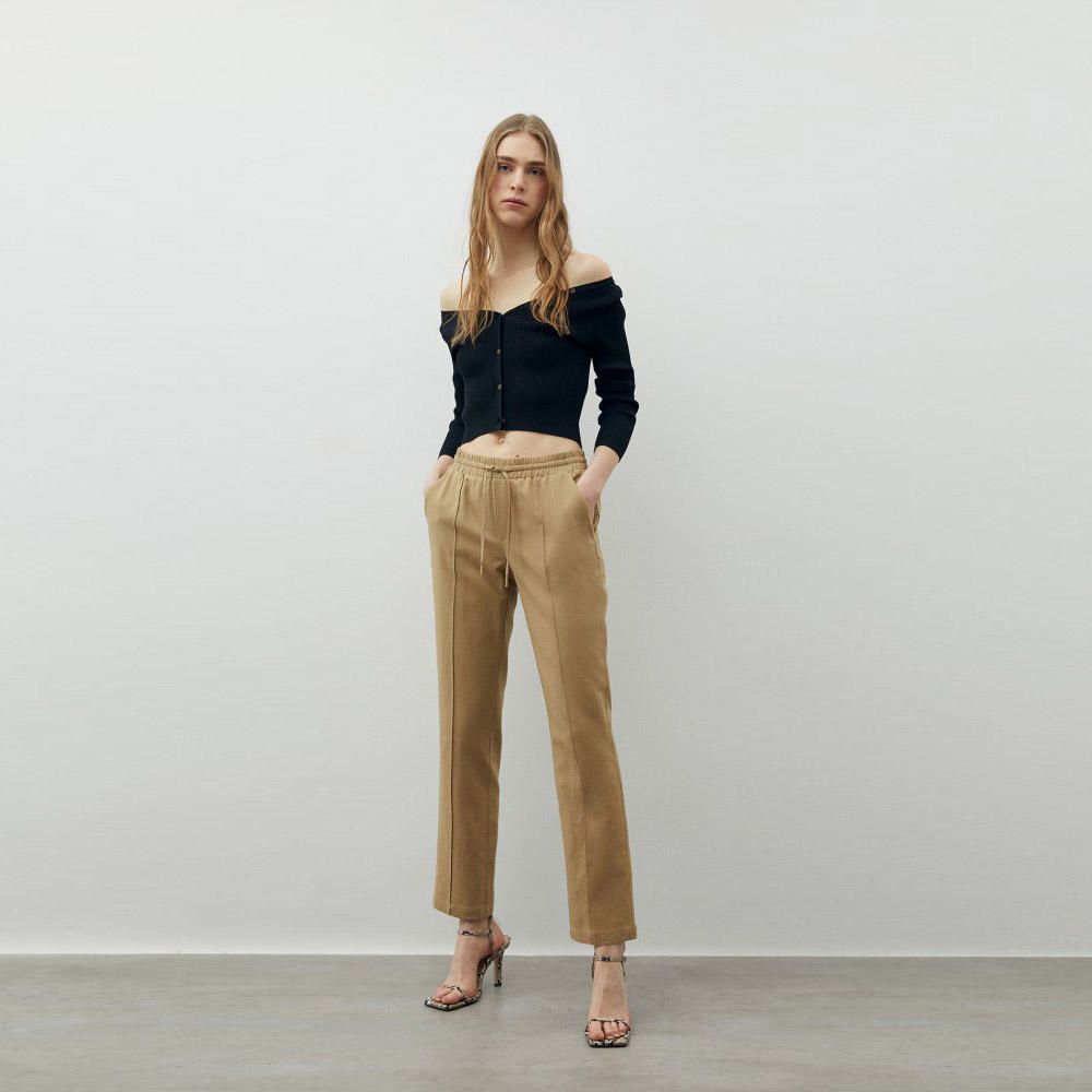 Pantalón Sfera Mujer Fluido Lino Camel | Oechsle.pe - Oechsle