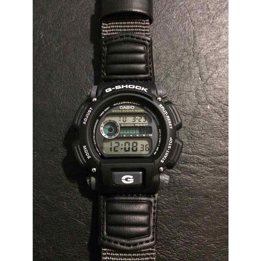 Reloj Casio G-Shock DW-9052V-1 Para Hombre Resistente a Impactos