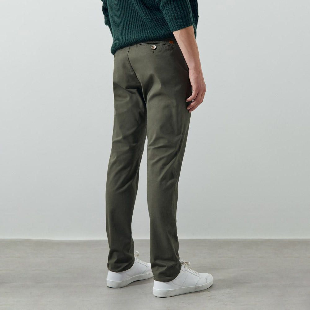 Pantalón Sfera Hombre Chino Slim Khaki | Oechsle - Oechsle