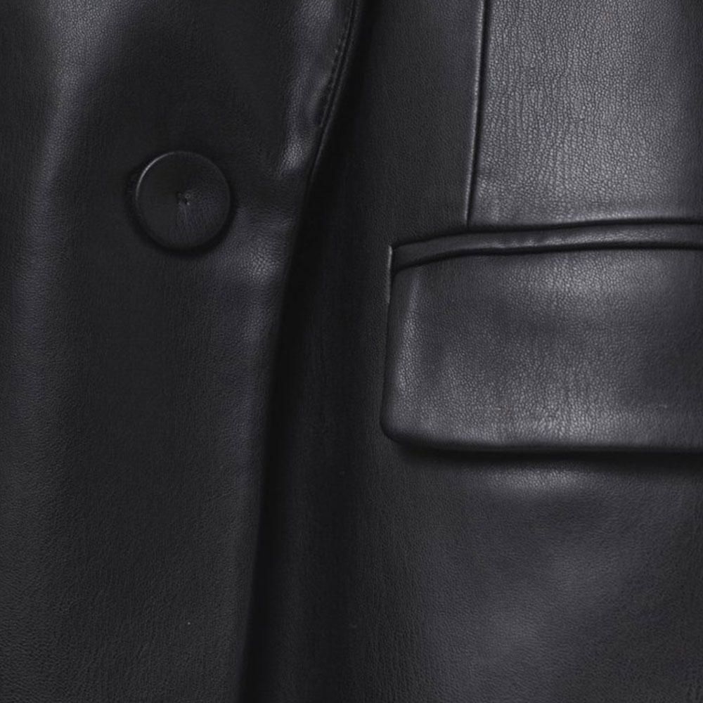 Blazer Sfera Mujer Efecto Piel Black | Oechsle.pe - Oechsle