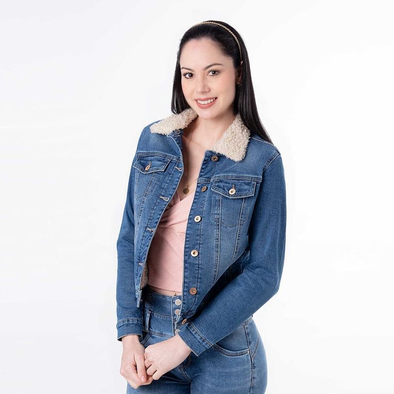 image-9afed4fb6ec943a18bffc7a2a9225497