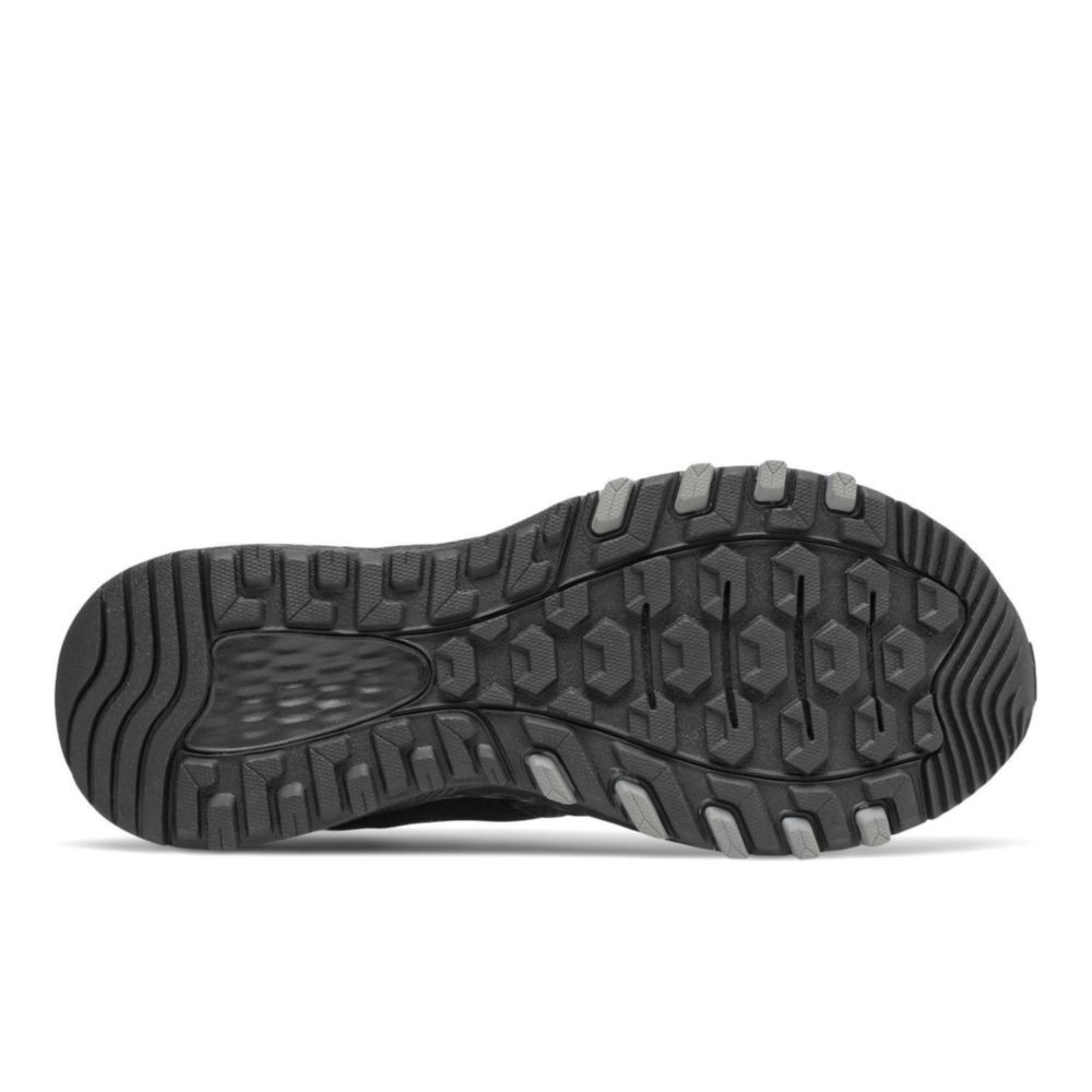 Zapatillas New Balance Urbanas Hombre MT410MB7 Negro | Oechsle - Oechsle