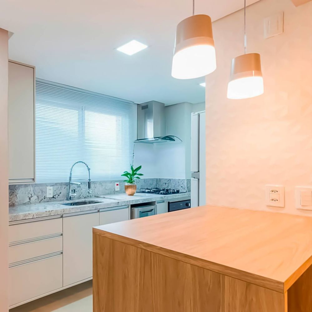 Luminaria Colgante Cónico Madera Betula