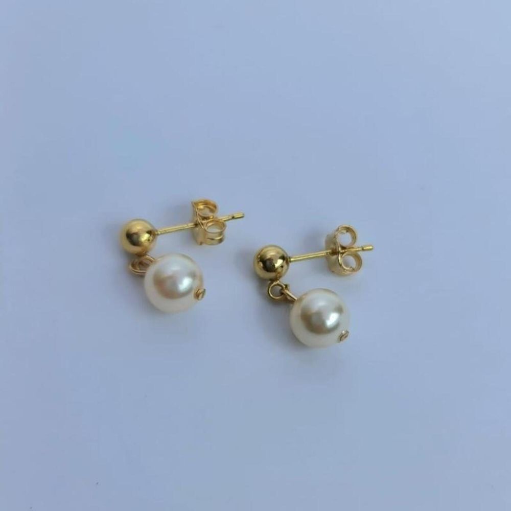 Aretes Artemisa Laminado en Oro Bolita y Perla